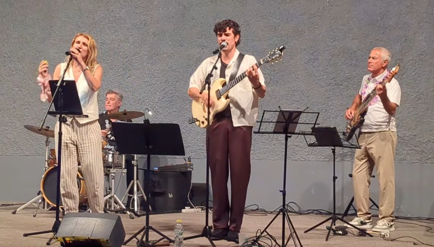 Le groupe Family Affaire en concert
